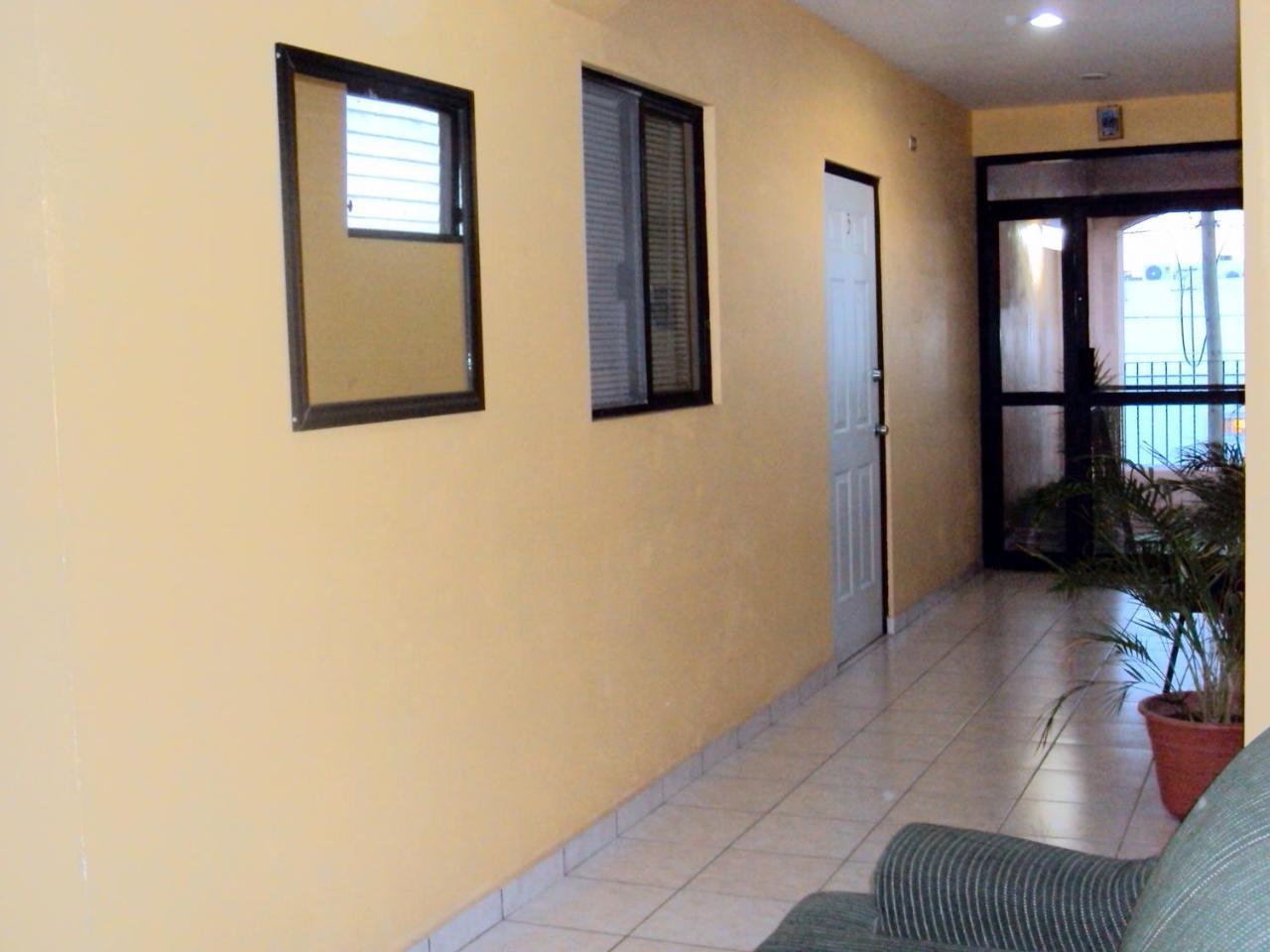 El Ejecutivo Aparthotel Ciudad Obregón Buitenkant foto